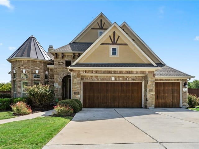 12305 Lostwood Cir