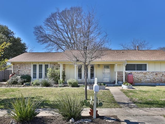 12308 Deerbrook Trl
