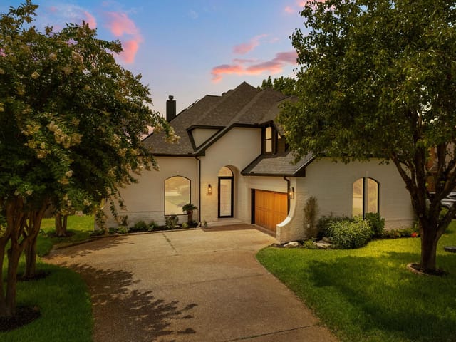 12309 Carlsbad Dr