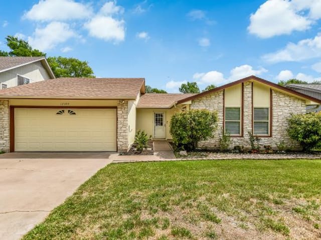 12309 Danny DR