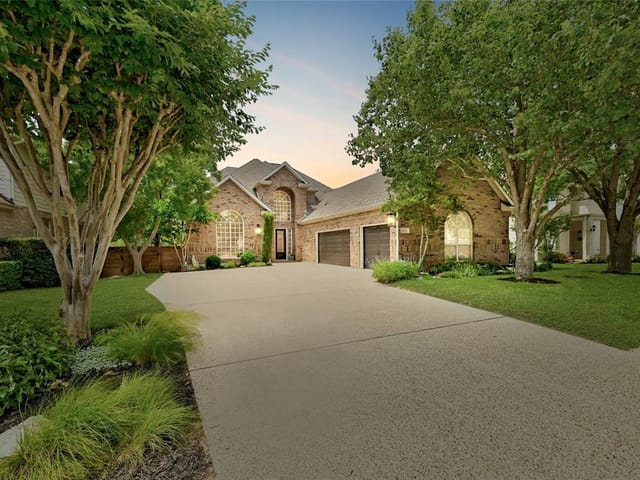 12311 Carlsbad Dr