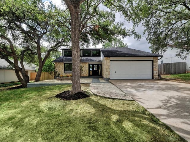 12313 Cabana Ln