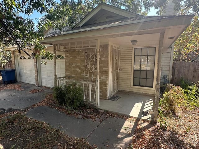 12313 Emery Oaks Rd