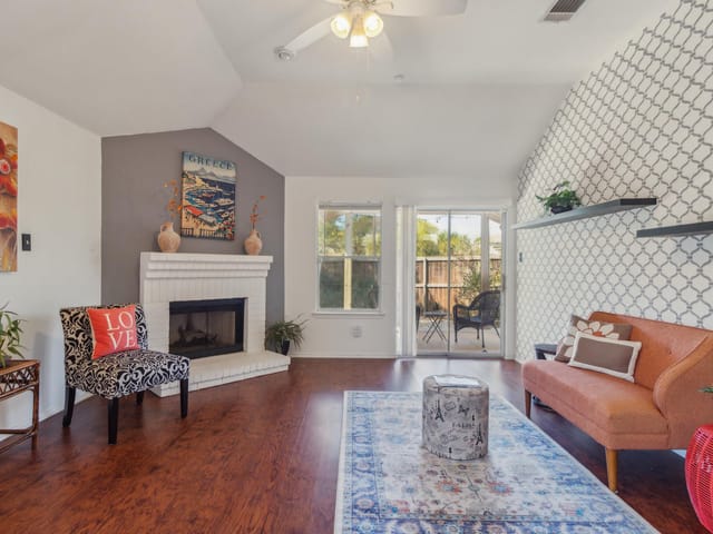 12316 Sugar Leaf PL
