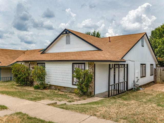 12324 Alderbrook Dr
