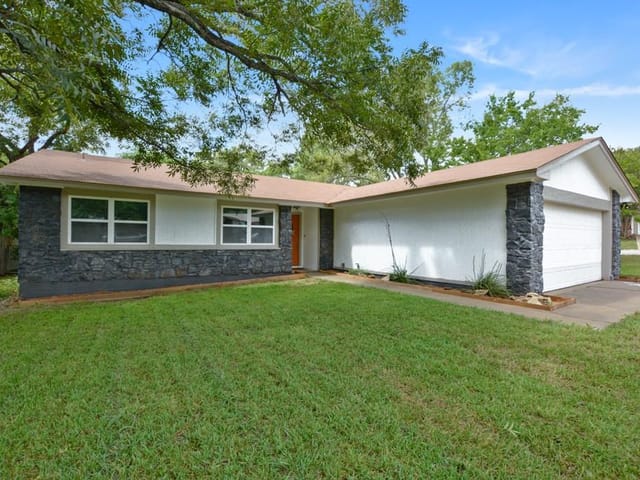 12324 Danny Dr