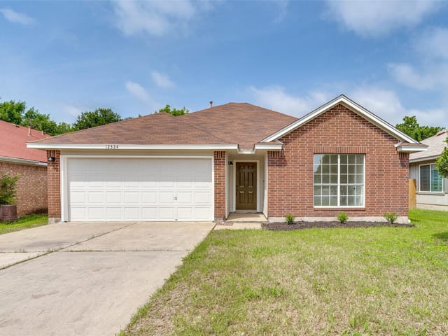 12324 Shropshire Blvd