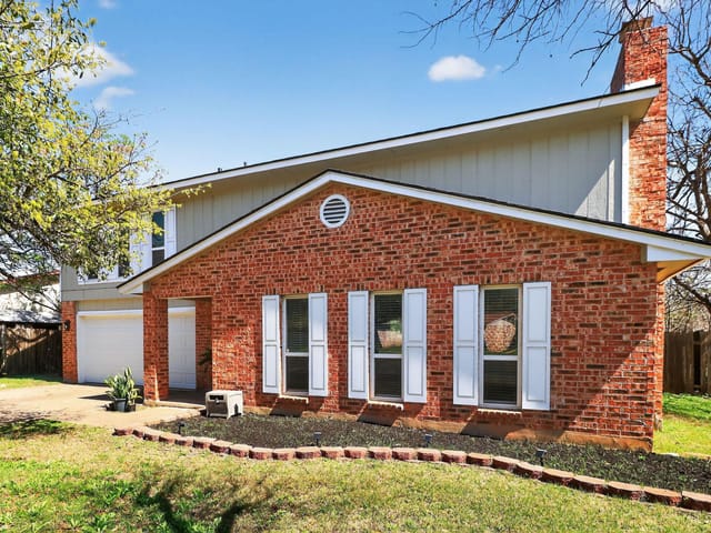 12329 Deerbrook TRL