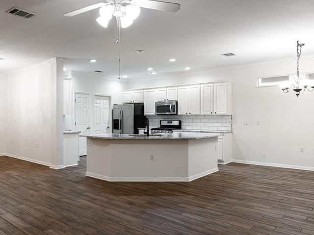 124 Dewberry DR