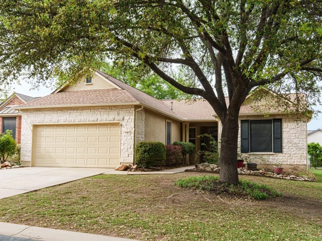 124 Dewberry Dr
