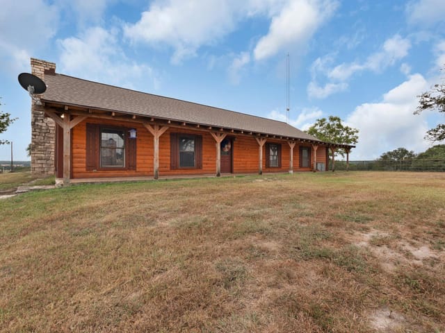 124 Old Mission Rd