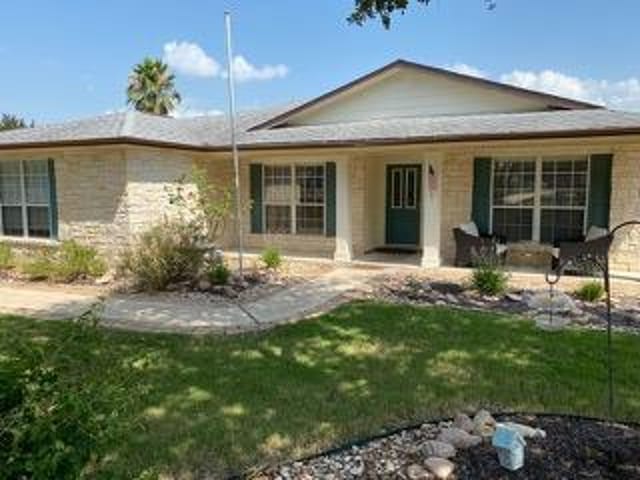 124 Silk Tree LN