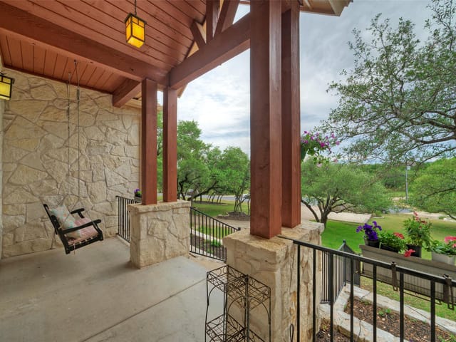124 Summer Oak Ct