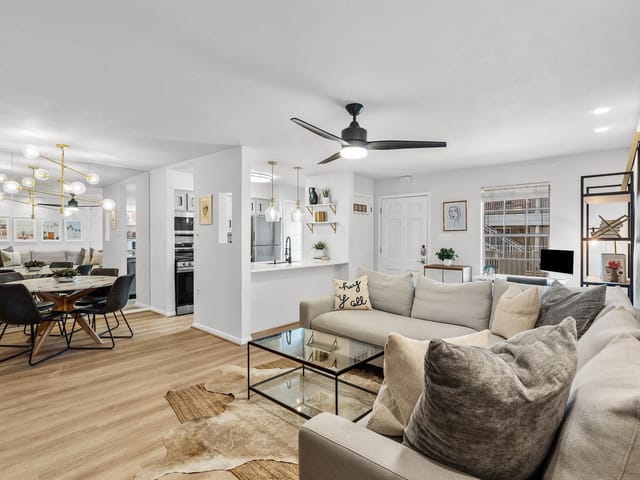 1240 Barton Hills Dr Unit #122