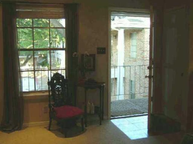 1240 Barton Hills Dr Unit #203