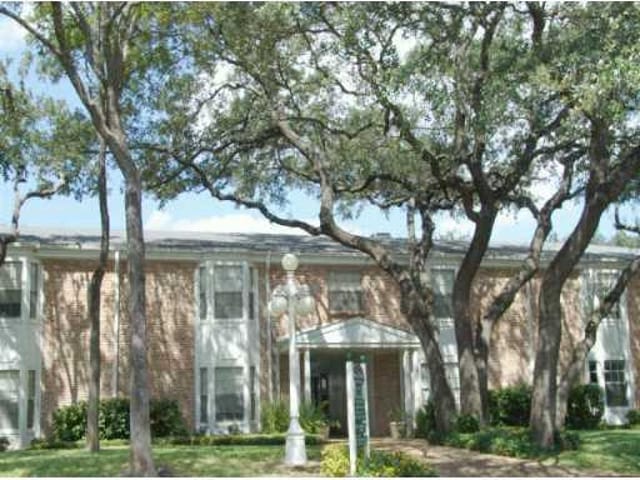 1240 BARTON HILLS Dr Unit #209