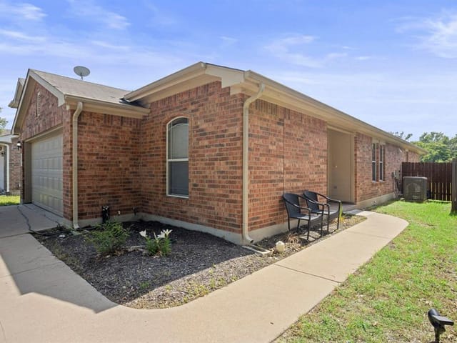 12404 Granton Cv