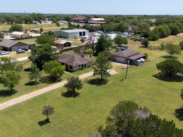 12409 Lowden LN