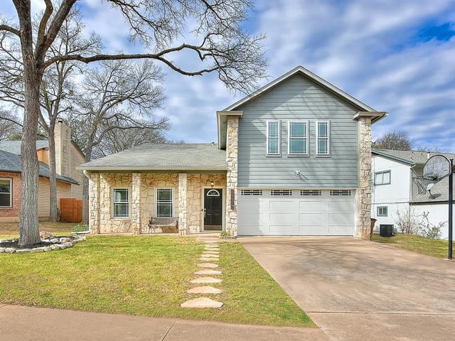 12410 Blossomwood Dr