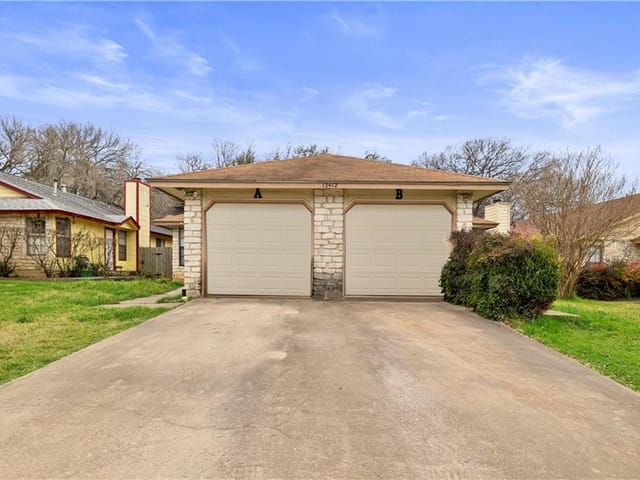 12412 Deer Falls Dr