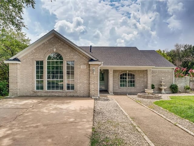 12417 Copperfield Dr