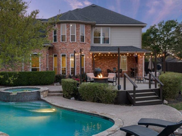 12424 Fairfax Ridge PL