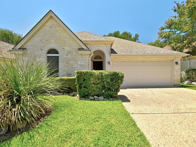 125 Melissa Ct