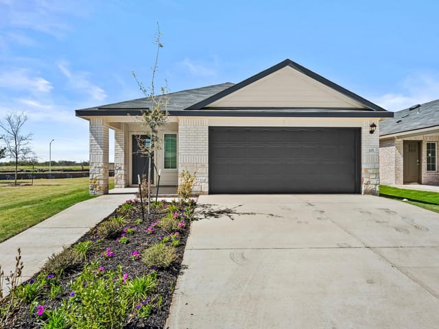 125 Raymondville Path