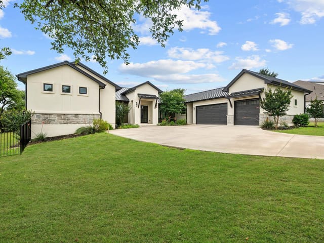 125 Stockman DR