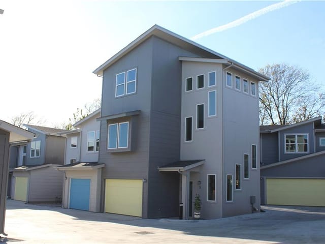 12500 Lamppost Ln Unit #10