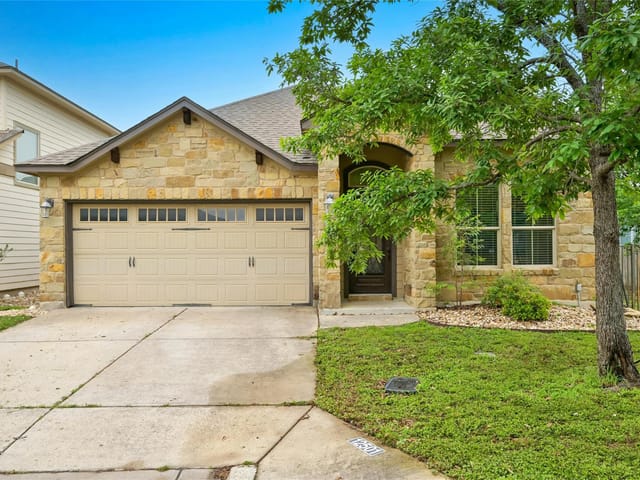 12501 Jen Ln