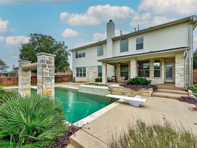 12505 Emerald Oaks Dr