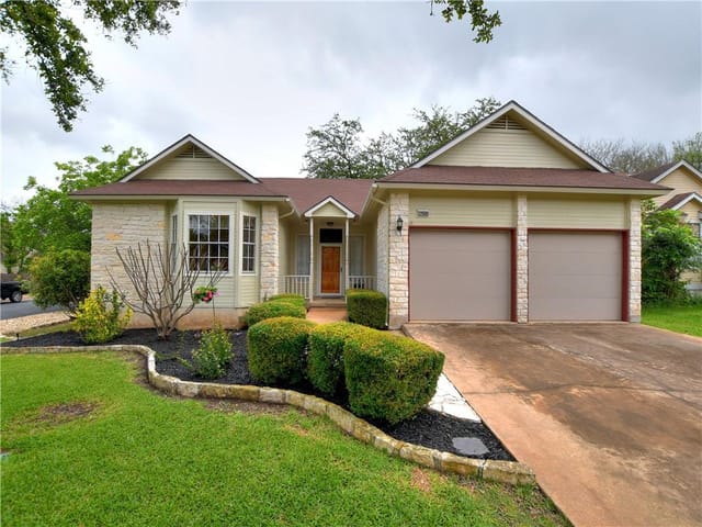 12505 HUNTERS CHASE Dr