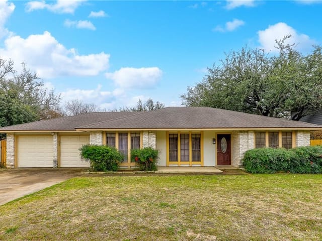 12522 Split Rail Pkwy