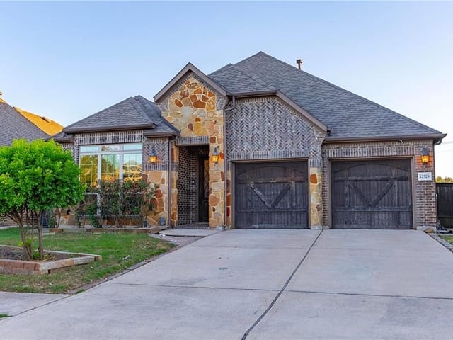 12529 Black Hills Dr