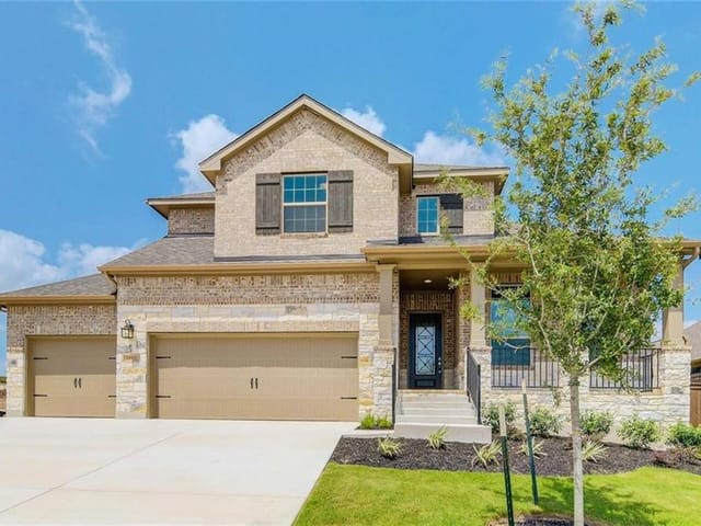 12571 Mesa Verde Dr