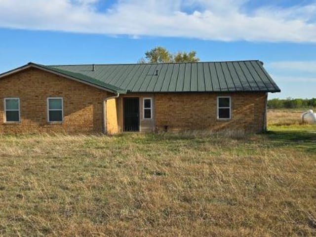 126 County Road 153 Rds