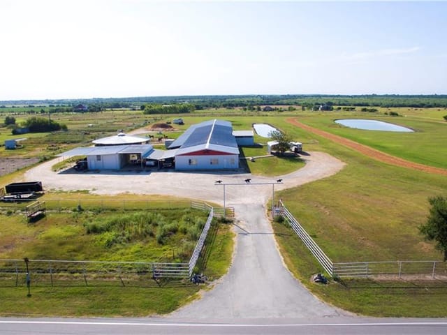 12611 County Line RD