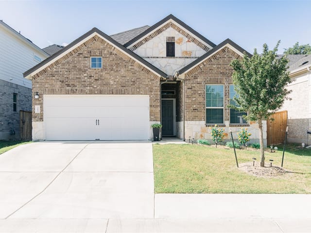12615 Stanford Dr
