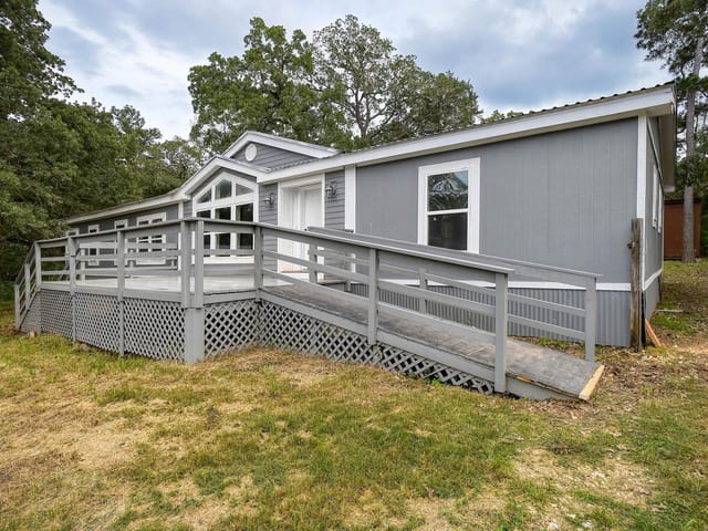 127 Serenity DR