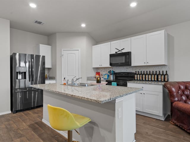12701 Brahmin DR