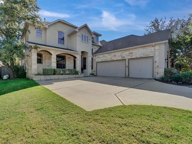 12704 Belcara Pl