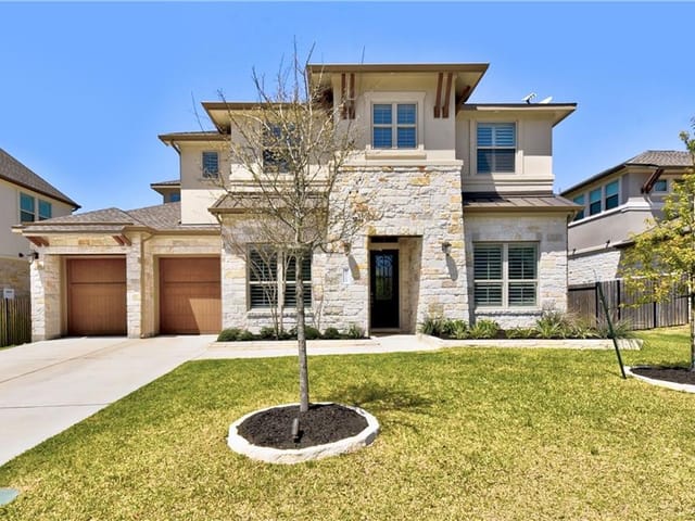 12716 Mundomar Dr
