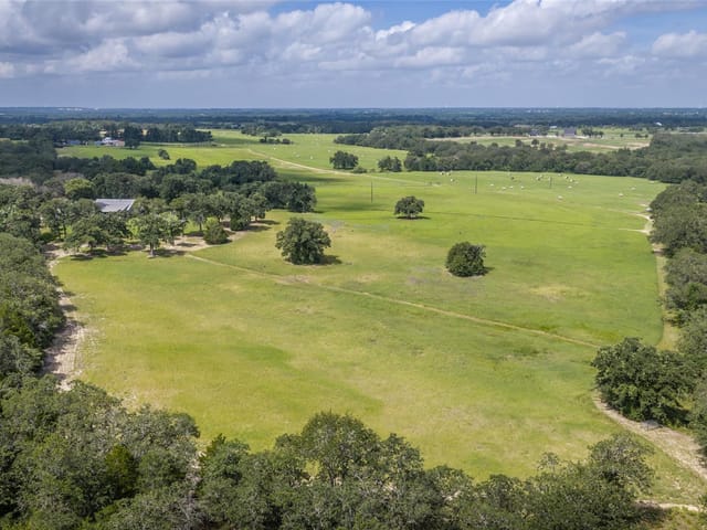 1272 Private Road 7024