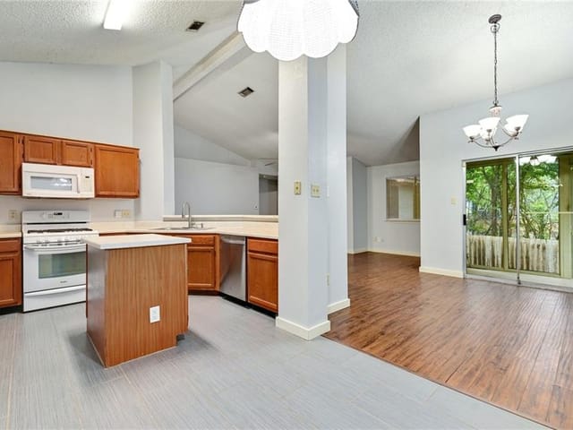 12727 Magnolia Mound Trl
