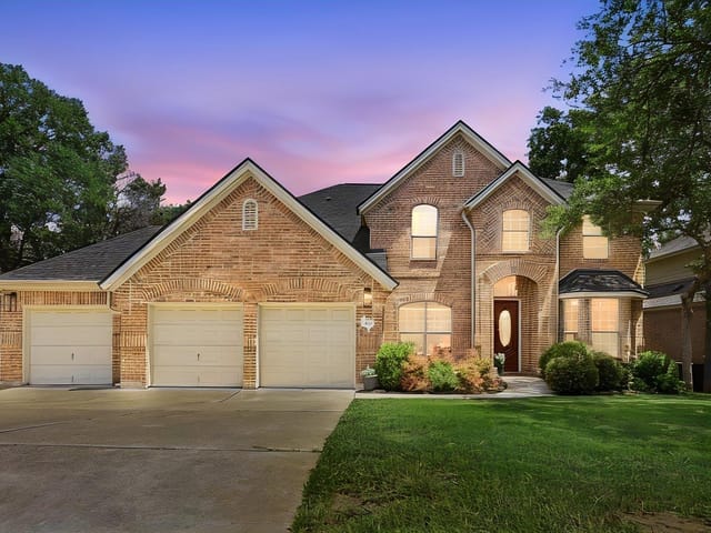 128 Las Colinas DR