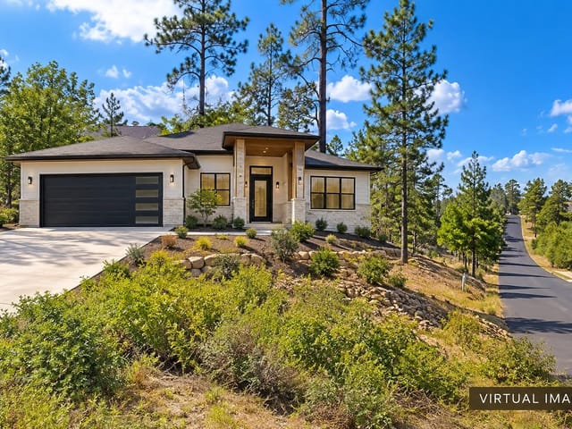 128 Mokalau DR
