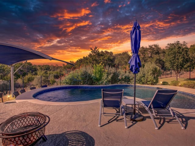 128 Tuscany WAY