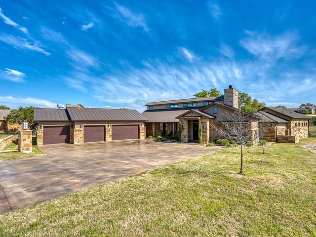 128 Westgate Loop
