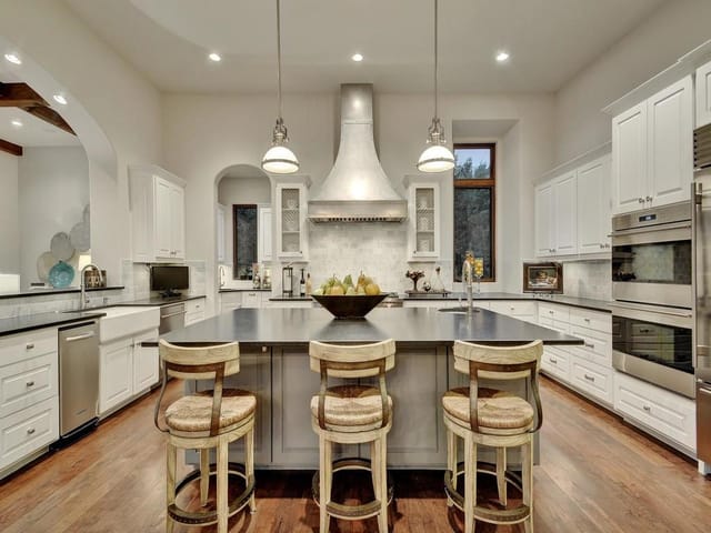 12801 Hacienda RDG